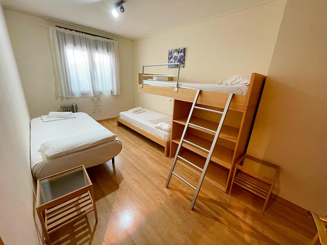 Pantebre 3000 Apartament *